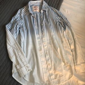 Mossimo ombré stripe button up